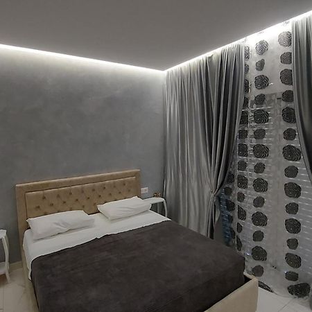 Beni 'S Apartments Saranda Extérieur photo