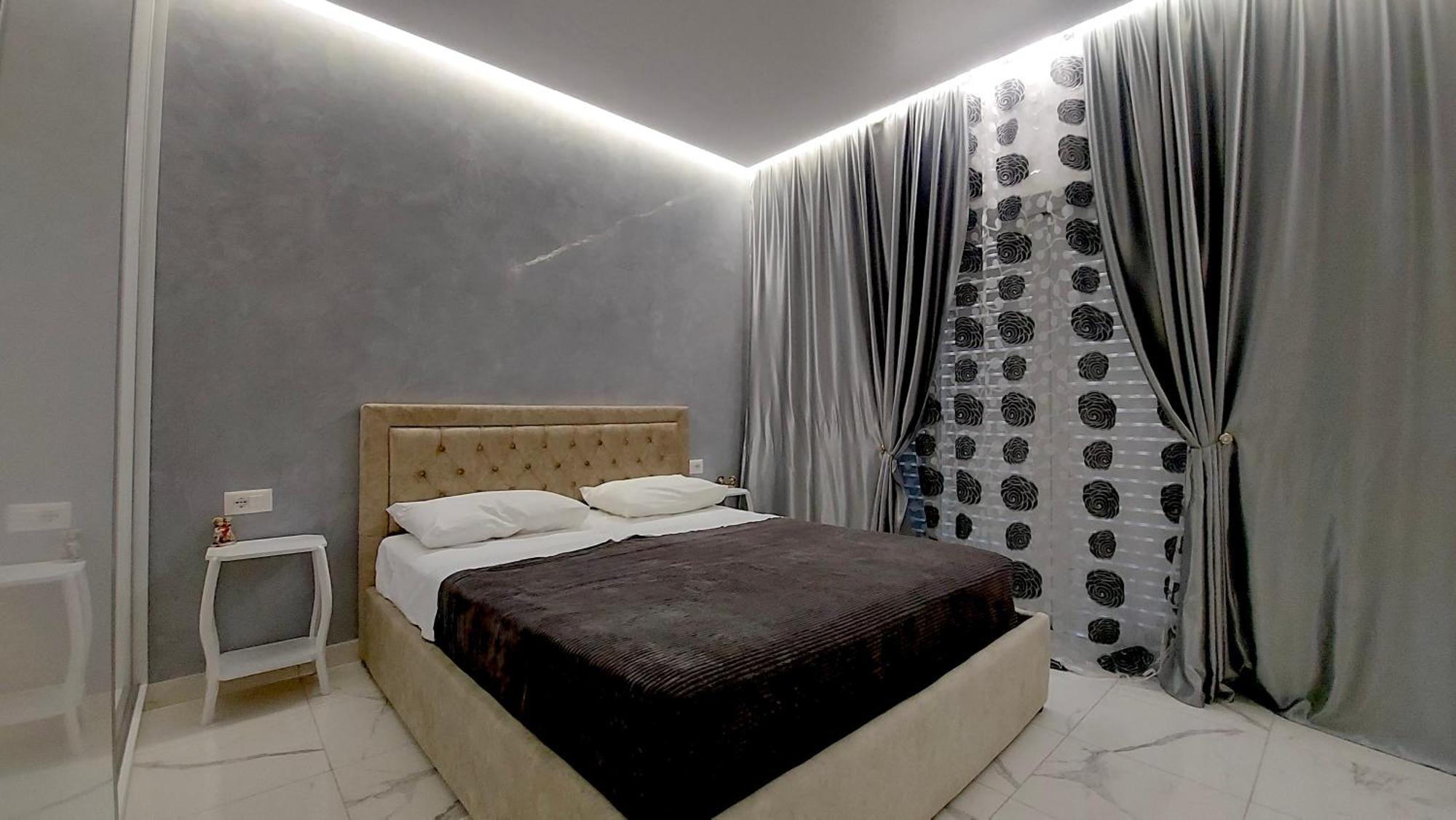 Beni 'S Apartments Saranda Extérieur photo