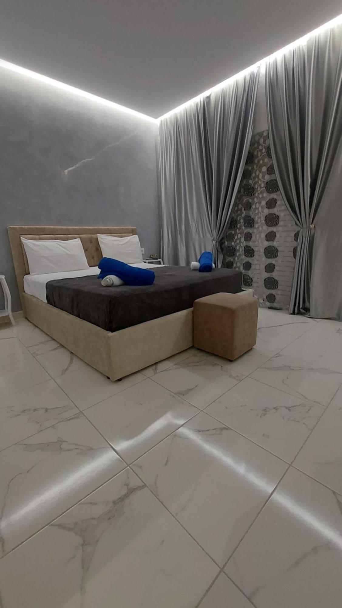 Beni 'S Apartments Saranda Extérieur photo